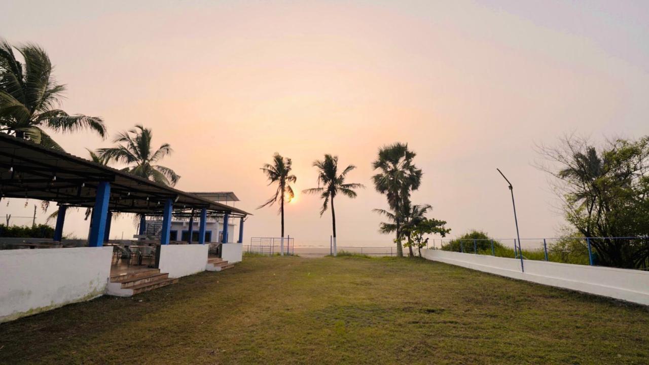 Santorini Vasai Resort Bagian luar foto